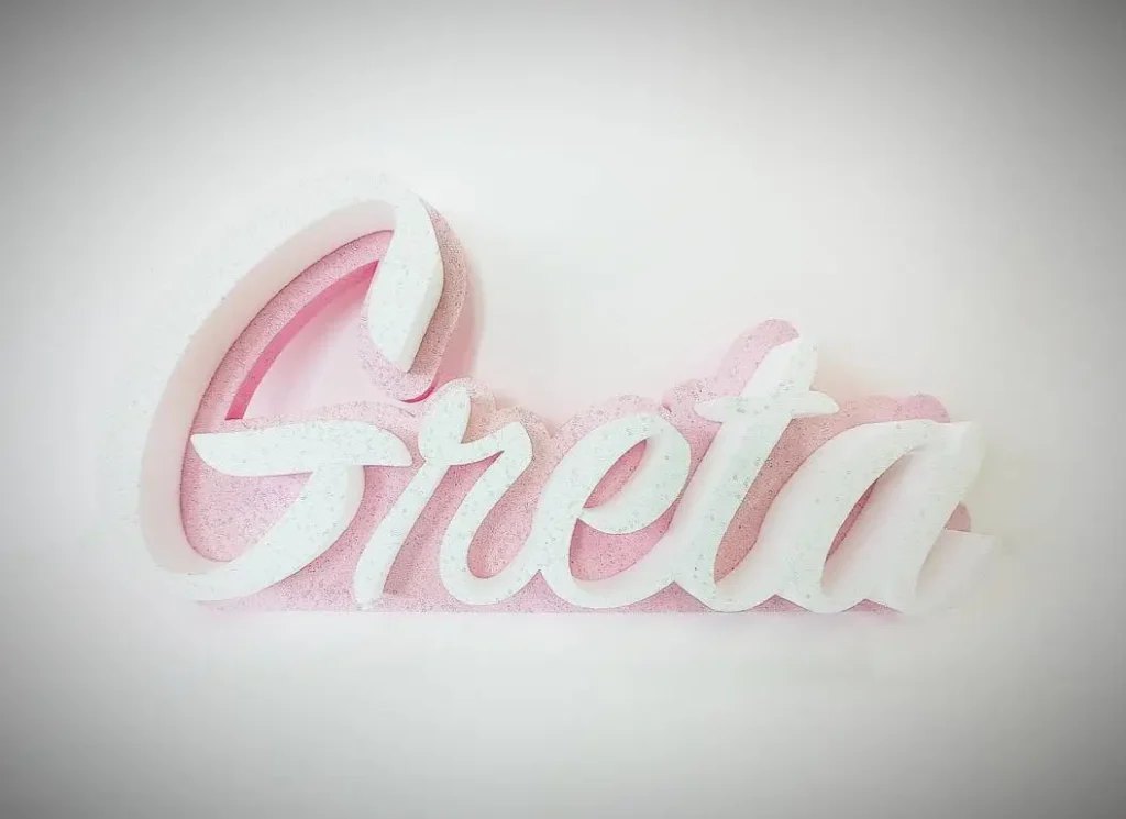 Nome Greta in polistirolo con multi glitter