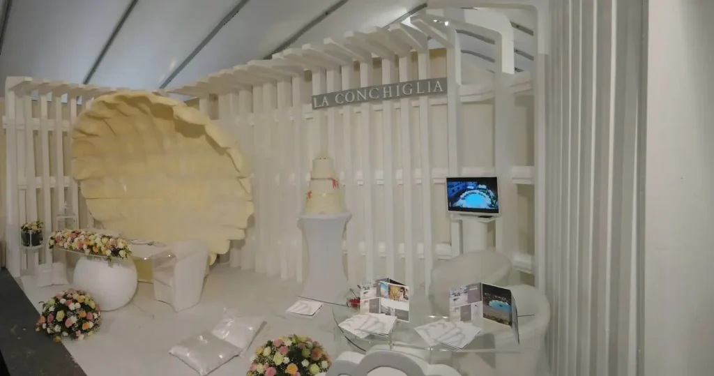 Stand componibile con scenografie, ristorante La Conchiglia