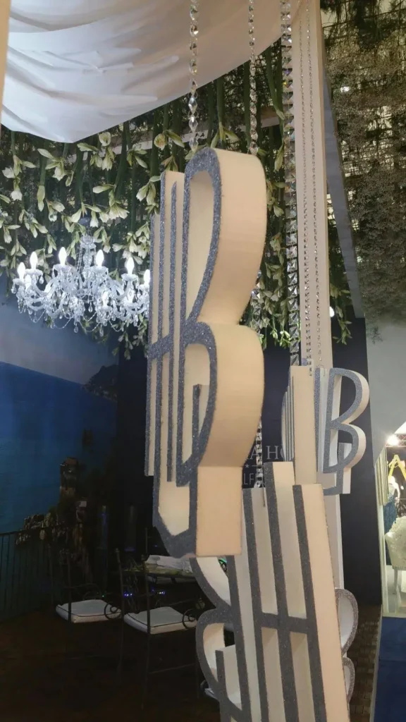 Lloyd’s Baia Hotel tenda con loghi stand